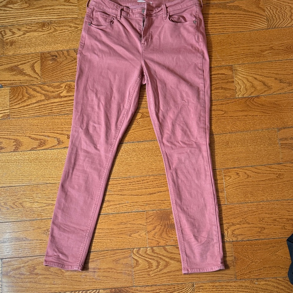 Old navy rockstar Jeans